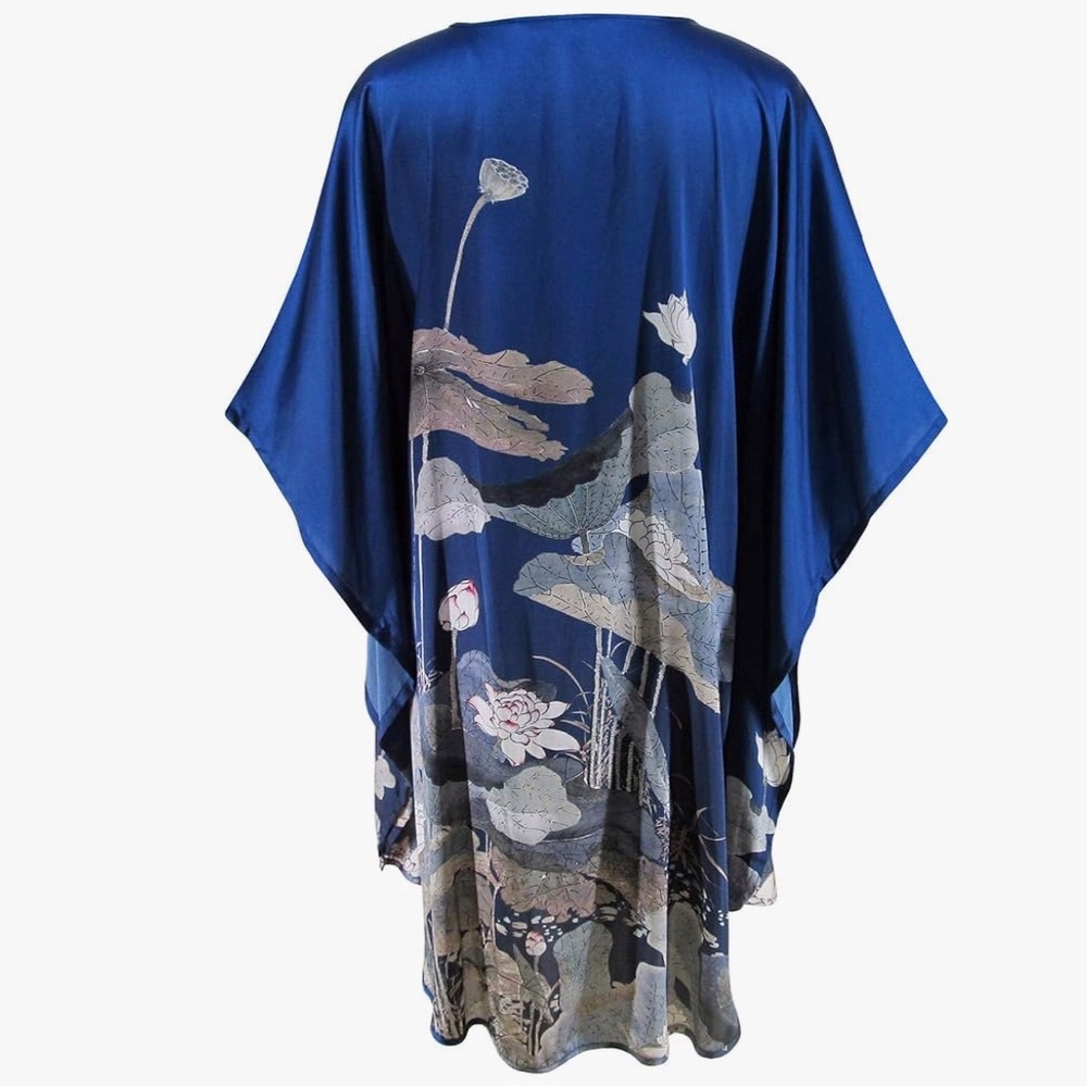 Grace Silk 100% Silk Caftan / Nightgown / Coverup - Picture 3 of 12